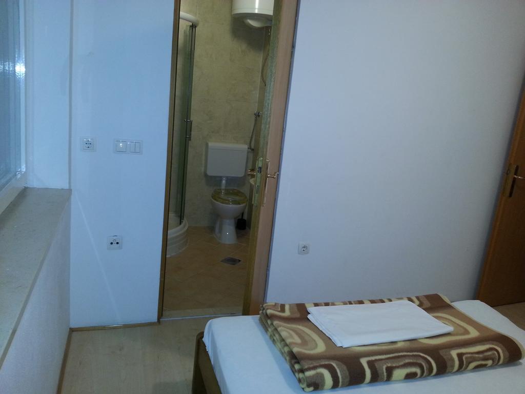 Apartmani Ante Цриквеница Экстерьер фото